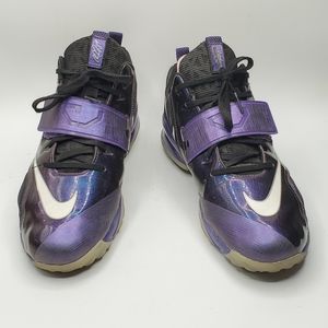 Nike / Calvin Johnson) 2 Galaxy Glow sneakers  6.5 Y